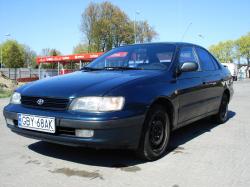 TOYOTA CARINA E brown