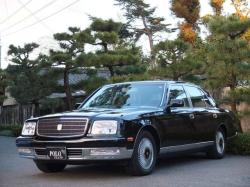 TOYOTA CENTURY black