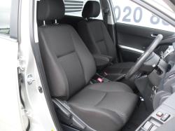 TOYOTA COROLLA VERSO 2.2 D-4D black