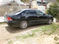 TOYOTA CROWN 2.5 black