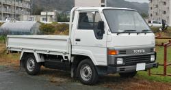 toyota dyna 100