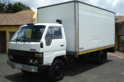 TOYOTA DYNA black