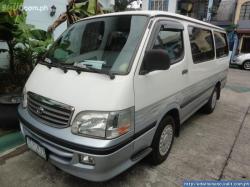 TOYOTA HIACE 2.0 black