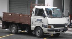 toyota hiace 2.0