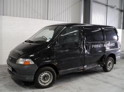 TOYOTA HIACE black