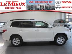 TOYOTA HIGHLANDER 3.5 V6 green