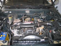 TOYOTA HILUX 2.4 engine