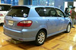 TOYOTA IPSUM blue