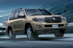 TOYOTA LAND CRUISER 200 red