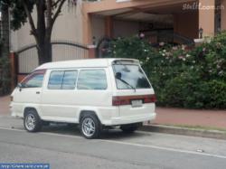 TOYOTA LITEACE blue