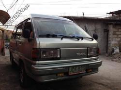 TOYOTA LITEACE silver