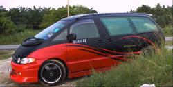 TOYOTA PREVIA red