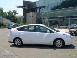 TOYOTA PRIUS HYBRID brown