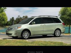 TOYOTA SIENNA I brown