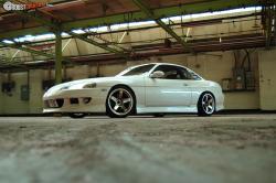 TOYOTA SOARER white