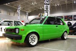 TOYOTA STARLET (KP60) red