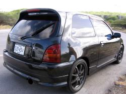 TOYOTA STARLET black