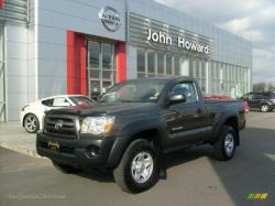 TOYOTA TACOMA 4X4 brown