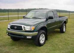 TOYOTA TACOMA green