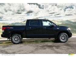 TOYOTA TRD TUNDRA black