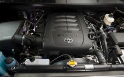 TOYOTA TUNDRA engine