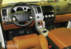 TOYOTA TUNDRA interior