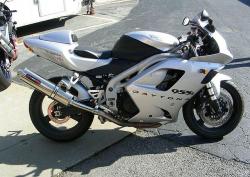 TRIUMPH DAYTONA 955I silver