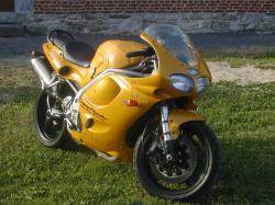 triumph daytona t595