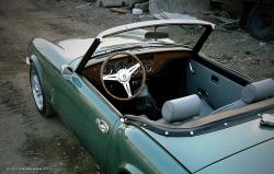 TRIUMPH GT6 interior