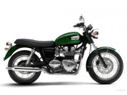 TRIUMPH SCRAMBLER green