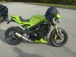 TRIUMPH SPEED TRIPLE green