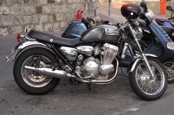 triumph thunderbird 900