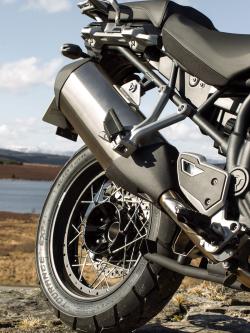 TRIUMPH TIGER EXPLORER brown