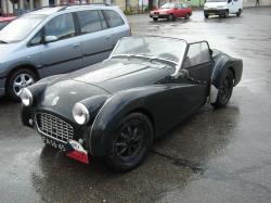 TRIUMPH TR3 green