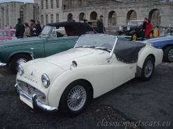 TRIUMPH TR3 white