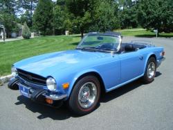 TRIUMPH TR6 blue