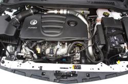 VAUXHALL ASTRA engine