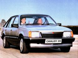 VAUXHALL CAVALIER SRI silver