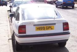 VAUXHALL CAVALIER SRI white