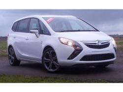 VAUXHALL ZAFIRA white