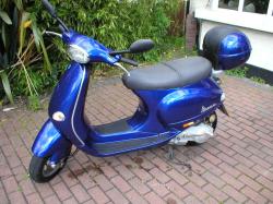 VESPA ET silver