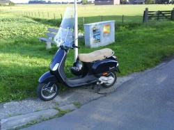 vespa lx