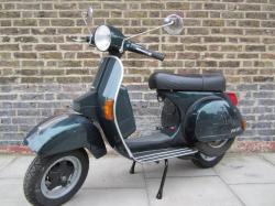 VESPA PX green