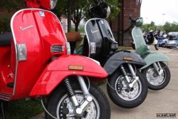 VESPA PX red