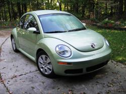 VOLKSWAGEN BEETLE green