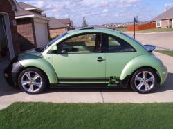 VOLKSWAGEN BEETLE green