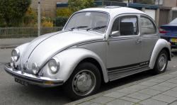 VOLKSWAGEN BEETLE silver