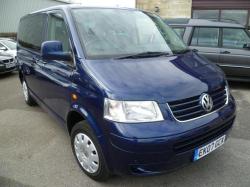 VOLKSWAGEN CARAVELLE blue