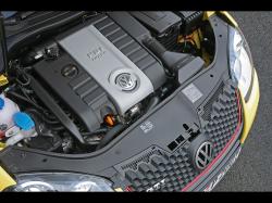 VOLKSWAGEN GOLF engine