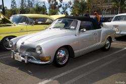 VOLKSWAGEN KARMANN CABRIOLET black